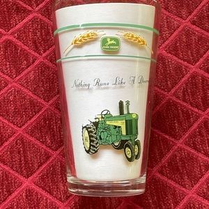 VTG Set of John Deere 16 oz Tumblers (four)